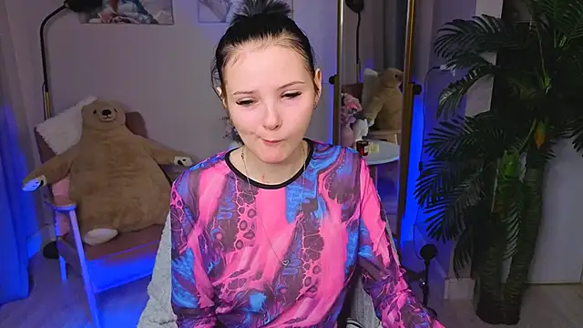 Snapshot of Leila_xxBaby chatting on November 7, 2025, 11:15 am Leila xxBaby online show from November 7, 2025, 11:15 am