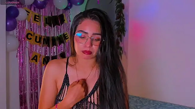 latingabby online show from November 6, 2025, 1:20 am