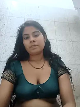 Snapshot of snighdha chatting on October 3, 2025, 6:37 am snighdha online show from October 3, 2025, 6:37 am