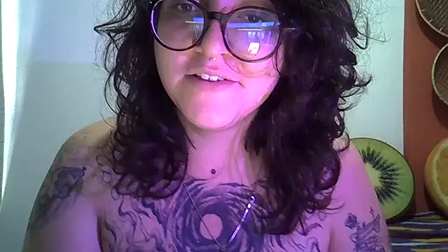 Blue Liz online show from September 26, 2025, 12:12 pm