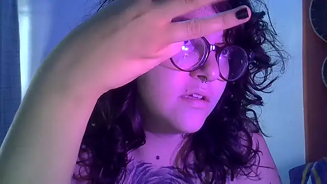 Blue Liz online show from September 25, 2025, 11:27 am