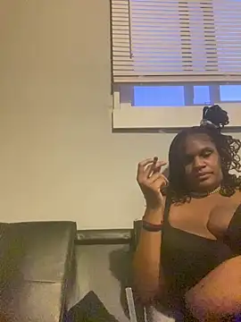 MosesWorld33 online show from October 5, 2025, 11:28 pm