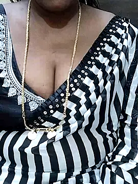 shobini online show from October 22, 2025, 1:54 pm