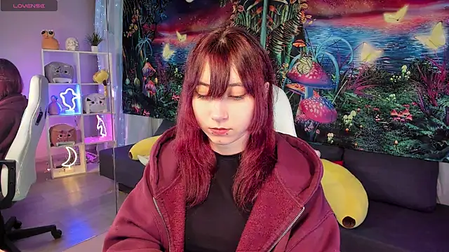 ClaraParks online show from November 3, 2025, 6:22 pm