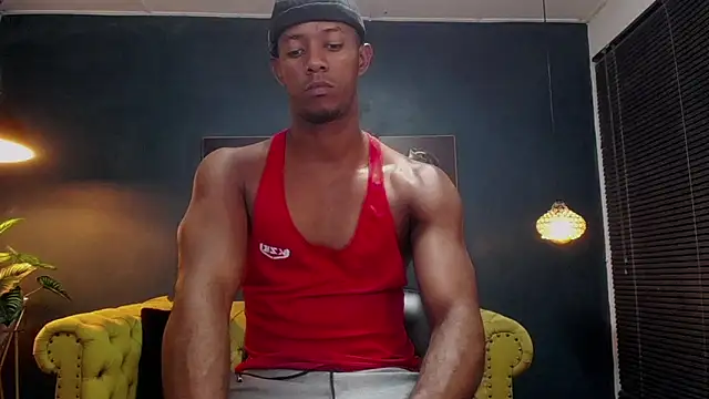 blackbignude online show from October 28, 2025, 1:39 am