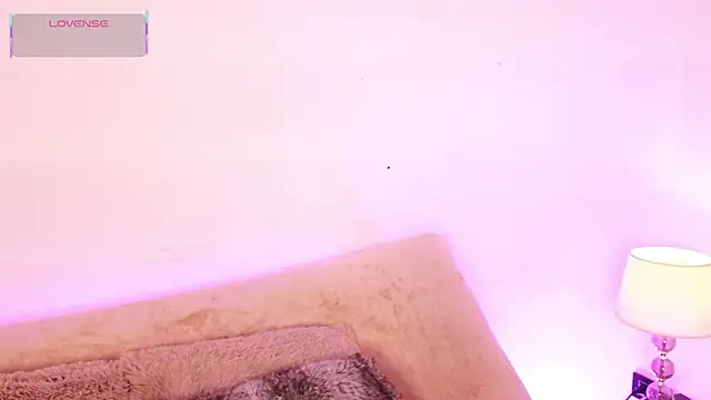 Dulcey  online show from February 3, 2026, 3:59 am