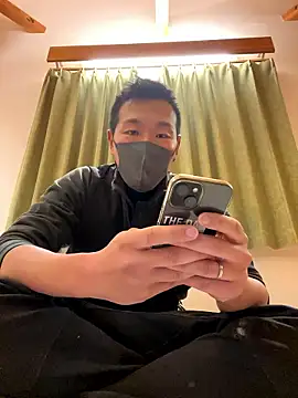 koukou322 online show from December 15, 2025, 9:59 am