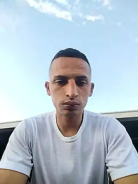 Dani22cmhot online show from January 16, 2026, 10:47 pm