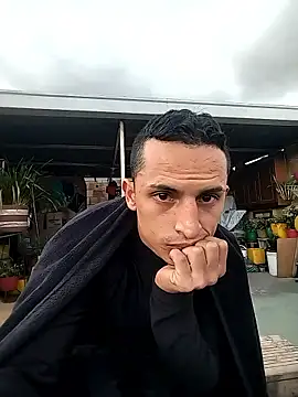 Dani22cmhot online show from January 14, 2026, 11:08 pm