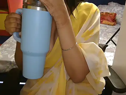 horny natasha online show from February 9, 2026, 6:00 am