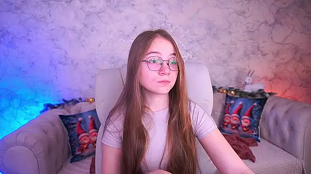 ArrinaWairr online show from December 22, 2025, 8:47 am