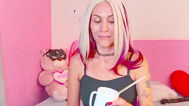 Snapshot of goddess_kate__ chatting on September 22, 2025, 8:20 am goddess kate   online show from September 22, 2025, 8:20 am