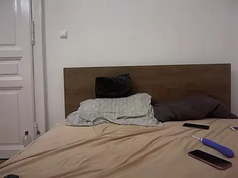 Snapshot of NellyExtraa chatting on February 16, 2026, 10:29 pm NellyExtraa online show from February 16, 2026, 10:29 pm