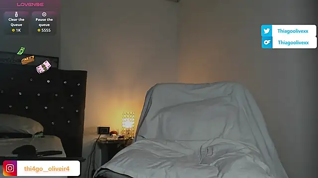 Snapshot of thiago_oliveiraa chatting on November 6, 2025, 2:54 pm thiago oliveiraa online show from November 6, 2025, 2:54 pm