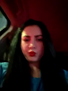 SaraViss20 online show from October 14, 2025, 6:52 pm