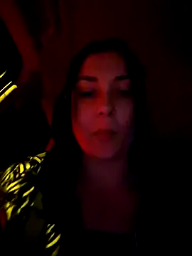 SaraViss20 online show from October 17, 2025, 5:04 pm