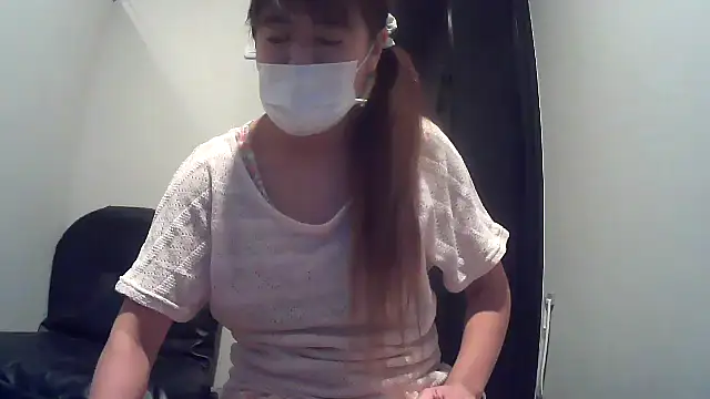 Snapshot of SAKI_saki_01 chatting on October 5, 2025, 7:10 am SAKI saki 01 online show from October 5, 2025, 7:10 am