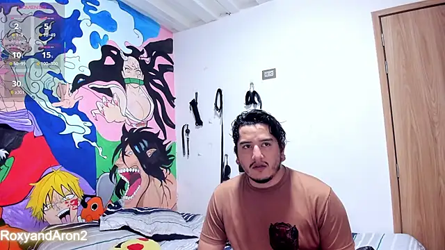 Snapshot of RoxyandAron2 chatting on October 25, 2025, 3:01 pm RoxyandAron2 online show from October 25, 2025, 3:01 pm