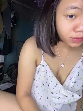Snapshot of NinaChu chatting on September 17, 2025, 3:36 pm NinaChu online show from September 17, 2025, 3:36 pm