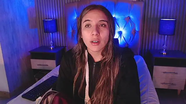 Bonnali lune online show from March 5, 2026, 10:48 pm