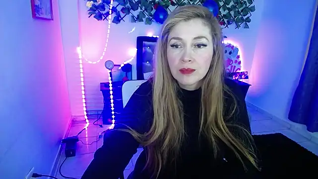 laura evans1998 online show from October 8, 2025, 3:24 pm
