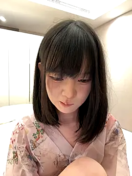 Snapshot of EnEn_xiaobao chatting on November 2, 2025, 3:06 pm EnEn xiaobao online show from November 2, 2025, 3:06 pm