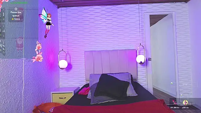 ly lulu online show from November 25, 2025, 7:03 pm