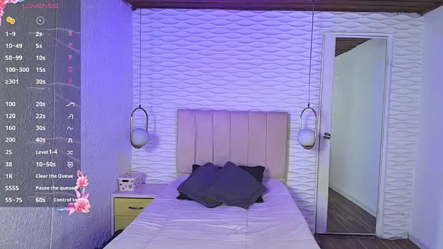 ly lulu online show from October 21, 2025, 7:02 pm