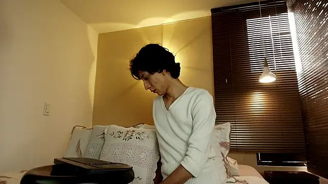 Lucian Morel S online show from October 29, 2025, 12:15 pm