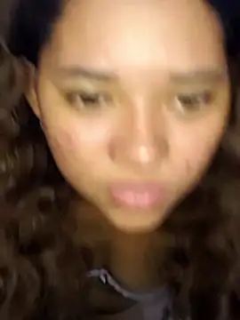 Violethroos online show from April 10, 2026, 4:19 am