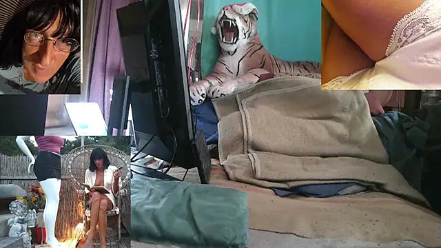 SissiDomination online show from December 19, 2025, 7:05 pm