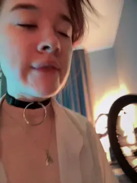 Snapshot of Marryme- chatting on February 7, 2026, 2:03 pm Marryme- online show from February 7, 2026, 2:03 pm