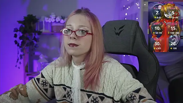 SakuraBliss online show from November 3, 2025, 5:16 pm