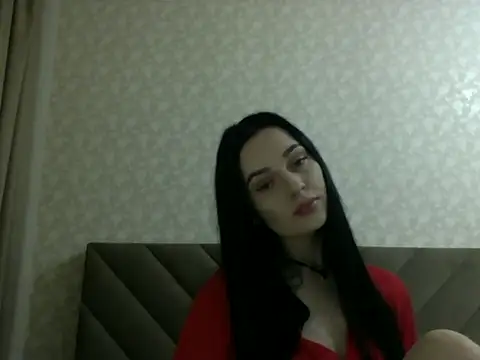 Lulii24 online show from November 11, 2025, 12:27 am