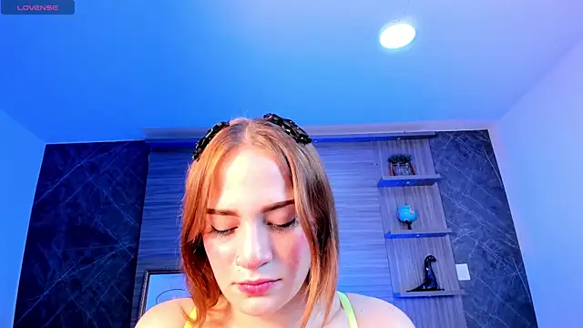 MadisonAnngel online show from September 29, 2025, 8:14 pm