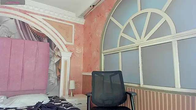 magnus serket online show from October 27, 2025, 11:33 am