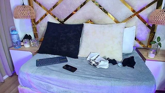 Snapshot of Scarlett_Vegaa chatting on October 1, 2025, 10:41 am Scarlett Vegaa online show from October 1, 2025, 10:41 am