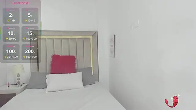 lapiz lazuli12 online show from November 2, 2025, 7:08 pm