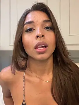 Snapshot of AnnyVega_ chatting on September 9, 2025, 10:30 pm AnnyVega online show from September 9, 2025, 10:30 pm