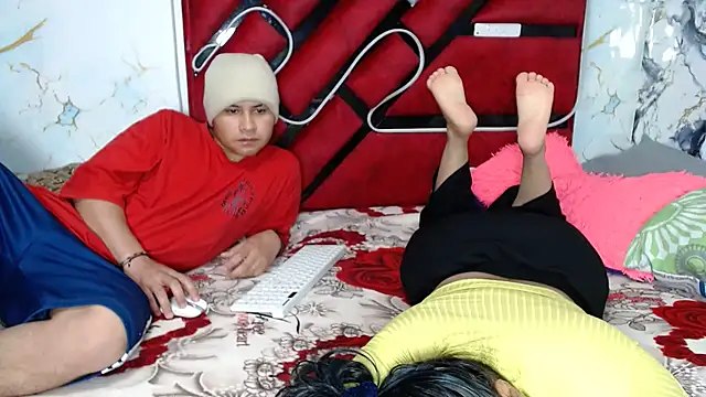 hot lady19 online show from February 23, 2026, 8:53 pm