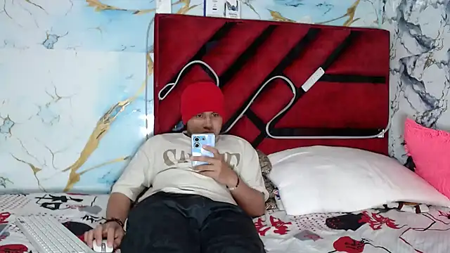 hot lady19 online show from February 2, 2026, 5:56 pm