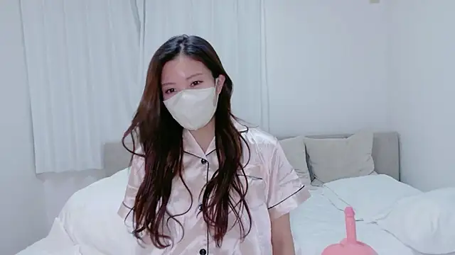 riko oxo online show from February 19, 2026, 3:03 am