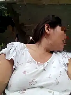 Snapshot of Sweet_dhea05 chatting on November 23, 2025, 5:50 am Sweet dhea05 online show from November 23, 2025, 5:50 am