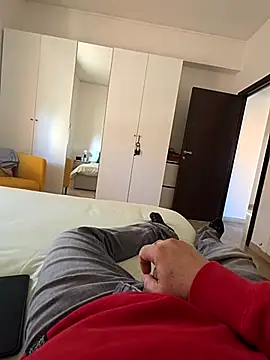 sonic197501 online show from February 28, 2026, 2:39 pm