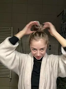 BabyAnais online show from January 15, 2026, 10:46 pm