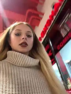 BabyAnais online show from October 16, 2025, 1:19 pm