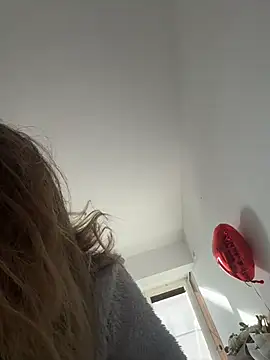 Snapshot of BabyAnais chatting on February 11, 2026, 2:06 pm BabyAnais online show from February 11, 2026, 2:06 pm