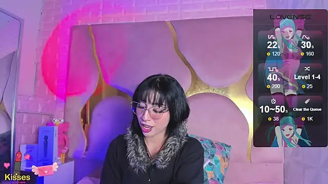 Niina Sissy online show from April 16, 2026, 2:01 am