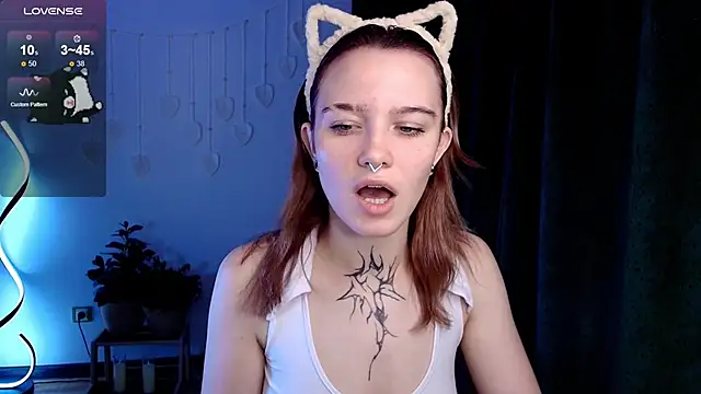 Snapshot of Elastikiss chatting on September 21, 2025, 2:39 am Elastikiss online show from September 21, 2025, 2:39 am