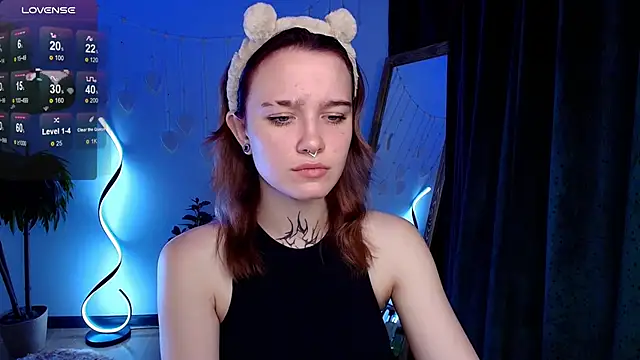 Snapshot of Elastikiss chatting on September 19, 2025, 2:37 am Elastikiss online show from September 19, 2025, 2:37 am